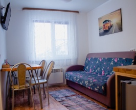 Коттедж с красивым видом из окна в Марфино