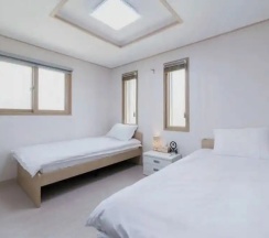 Двухместный номер Standard 2 отдельные кровати в Hub Guest House