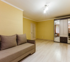 Квартира в Апартаменты на Азовская улица, 33к1