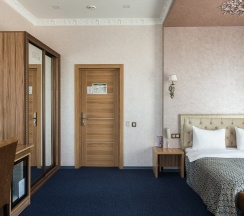 Люкс в SKY LUX HOTEL
