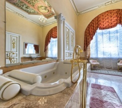 Императорский люкс. (Завтрак на 2 персоны). в Елизаветино