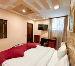 Первая категория-стандартный двухместный номер с 1 кроватью в Олимпия