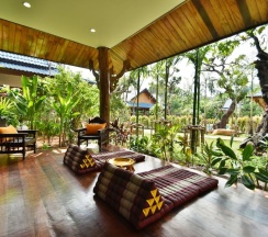Вилла Deluxe с красивым видом из окна в The Nine Thipthara Klongson Resort
