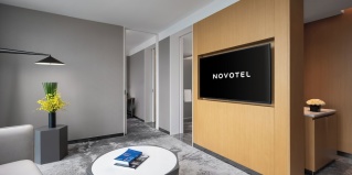 Гуанчжоу: Отель Novotel Guangzhou Baiyun Airport