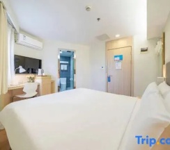 Одноместный номер Superior (односпальная кровать) в Hanting Hotel Shanghai Huanqiugang