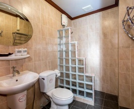 Номер Superior в Erawan Hotel