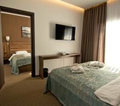 Семейный номер Standard с балконом и с видом на море в Отель Sky Inn Batumi
