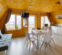 Глэмпинг  в Алмаз