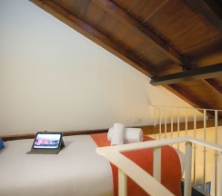 Семейный номер Standard с балконом в Casual Ilbira Granada Hotel