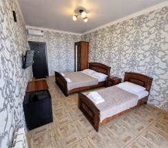 Делюкс с балконом и видом на море (Новый корпус, 150 метров от основной территории) в Аида