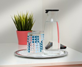 НОМЕР ЭКОНОМ С ДВУСПАЛЬНОЙ КРОВАТЬЮ (БЕЗ ОКНА) в Апельсин