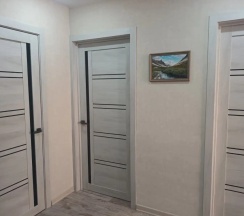 Апартаменты с 3 комнатами с видом на город (общая ванная комната) в Квартира Трехкомнатная в Кировске