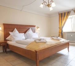 Одноместный номер Comfort двуспальная кровать в XII Apostel Hotel Albergo