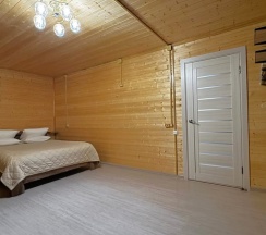 Домик на 8 человек в Sabr