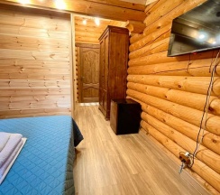 Двухместный номер с двуспальной кроватью в Избушка