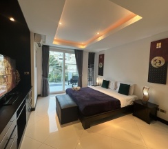 Вилла Deluxe с 4 комнатами в Villas In Pattaya