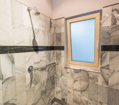 Вилла с 3 комнатами с балконом в Viola Pool Villa