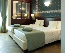 Двухместный номер Comfy (2 отдельные кровати) в Отель C-Hotels Concorde