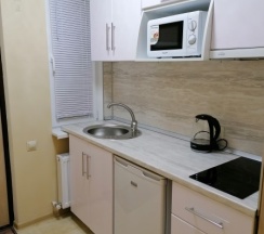 Студия 2 в У Юли