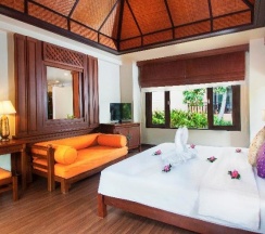 Бунгало Deluxe с балконом в Курортный отель The Fair House Beach Resort & Hotel