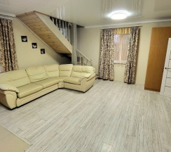 Шестиместный коттедж с видом на внутренний двор в Молгово