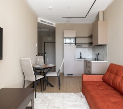 Двухкомнатный DeLuxe с одной спальней (6 этаж) в Real Apartments Sochi