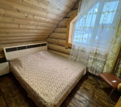Деревянный особняк в Домашний