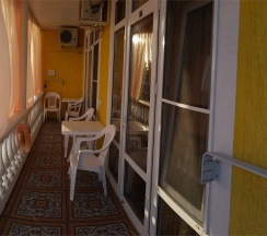 2-х местный "Люкс" с балконом 3 этаж в Лакшми