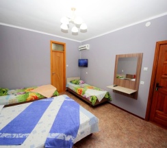 Четырёхместный номер Standard в Ангелина