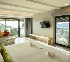 Двухместный люкс Canna двуспальная кровать в Andaman Cannacia Resort & Spa