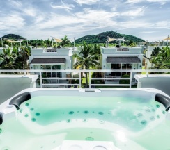 Вилла Executive с 2 комнатами с видом на бассейн в Отель The Oriental Beach Pearl