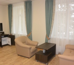 Стандартный  2-местный с гостиной (джуниор сюит) в Истра