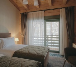 Номер Классик с двумя раздельными кроватями в Grand Chalet Altay