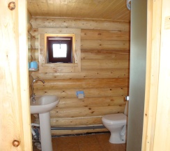 Трёхместный коттедж рядом с пляжем в Плещеево