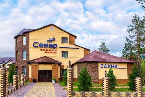 Губкинский: Отель Север