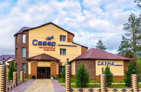 Губкинский: Отель Север