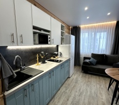 Апартаменты вместимостью 2+2 2 этаж (№7) в Сибирский