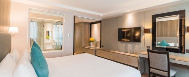 Одноместный люкс Premier двуспальная кровать в Отель Citrus Suites Sukhumvit 6 by Compass Hospitality