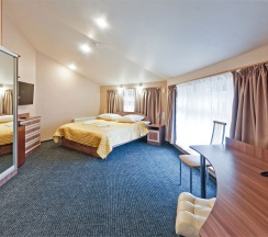 Полулюкс №7 в Виктория