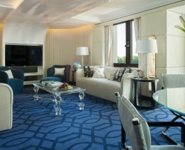Двухместный люкс The Blue двуспальная кровать в Four Seasons Hotel London at Park Lane