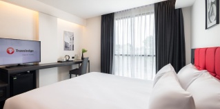 Муанг: Отель Travelodge Phuket Town