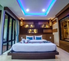 Двухместный люкс Deluxe с видом на сад (двуспальная кровать) в Chaokoh Phi Phi Hotel & Resort