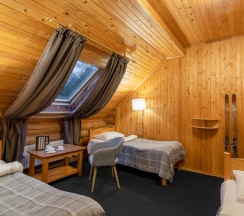 Трёхместный номер Стандарт в Skazka Lodge