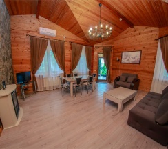 Дом 2 с бассейном хамамом сауной в Охотничий клуб