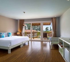 Студия Premium с видом на бассейн в Arinara Beach Resort Phuket