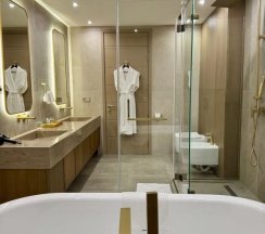 Двухместный люкс Executive с балконом двуспальная кровать в Donatello