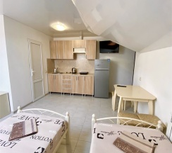 Студия в Apart lux