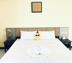 Номер Standard в ME Hotel Beach View