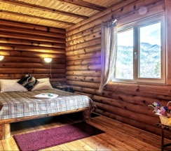 Delux*** Room семейный с телевизором и балконом в Альпийское эхо