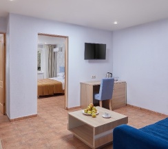 Семейный трехкомнатный номер / Family room в Кантри Резорт